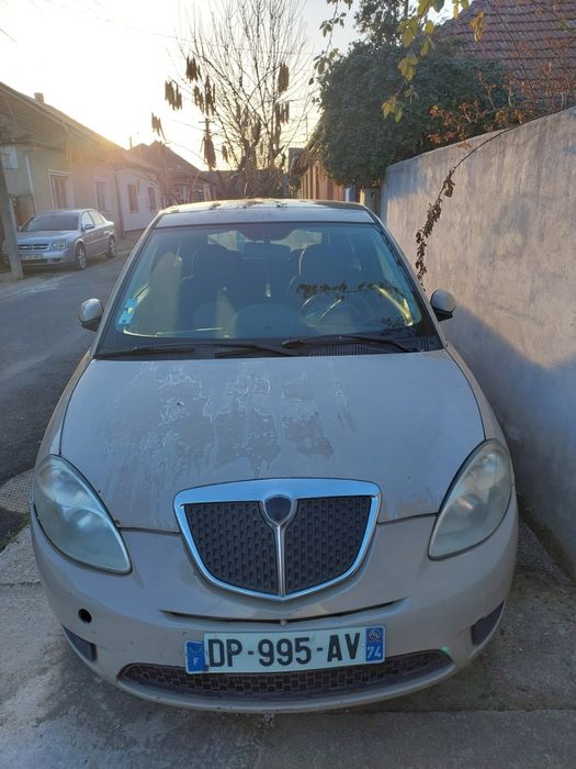 Lancia Ypsilon 2008 1.4 benzină