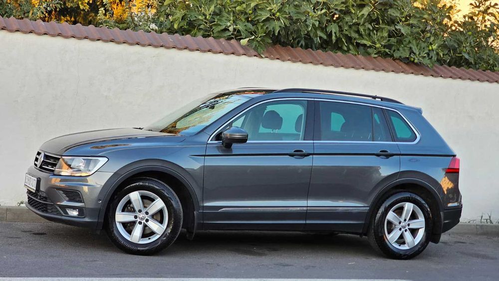 VOLKSWAGEN Tiguan 2018 — imagine 3