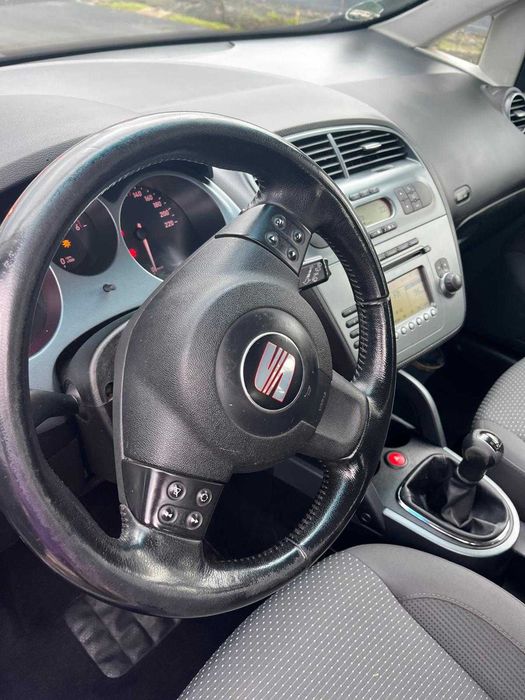 Seat Altea  XL-1,9 tdi, 105 PS, 2008, gri