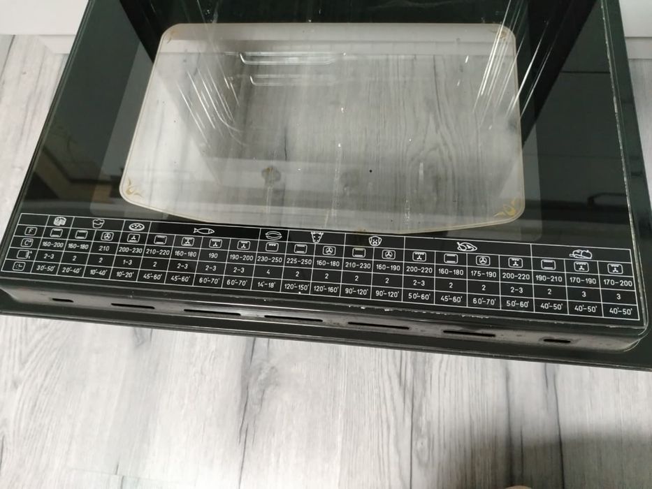 Продам духовой шкаф