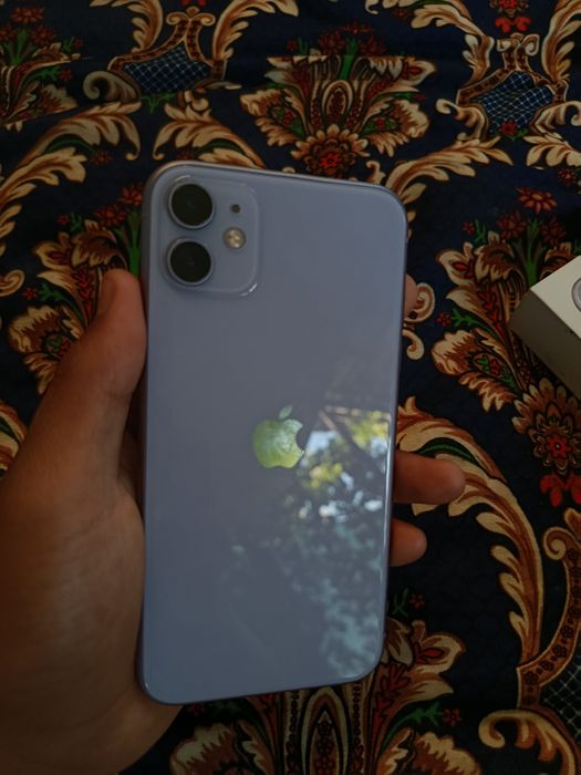 Iphone 11 sotiladi
