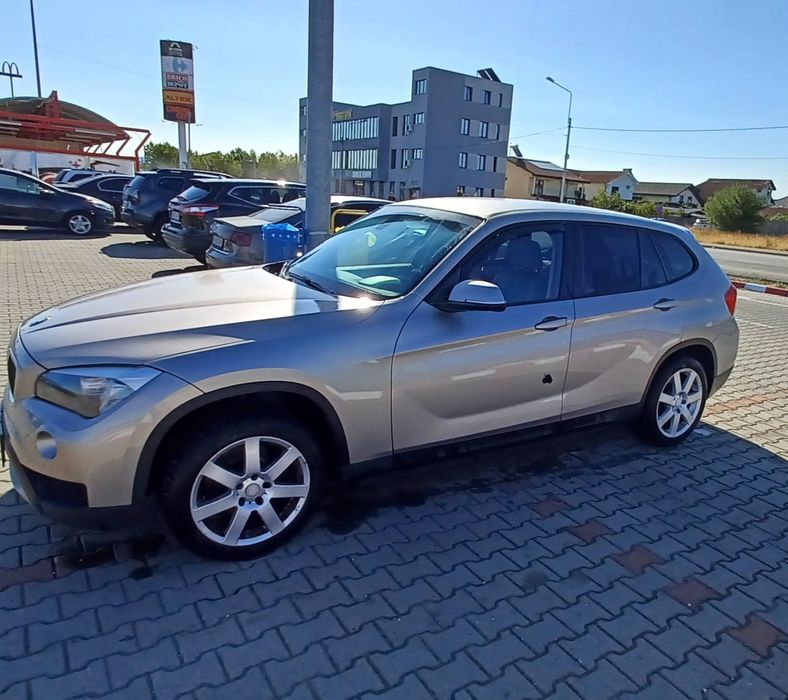 Vând bmw x 1 s drive