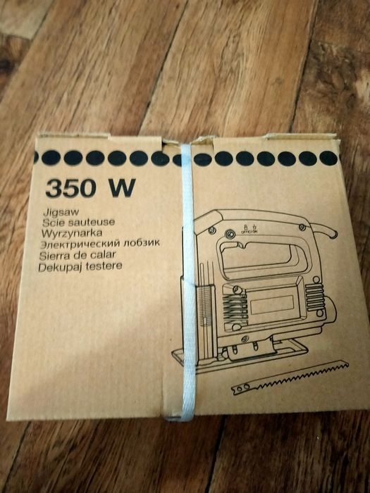 Лобзик 350Вт продам