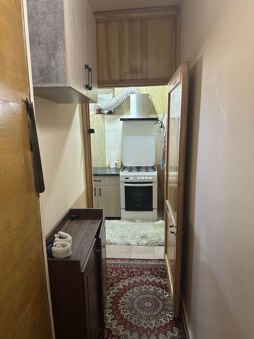 Продаётся квартира своя  Юнусабад 5кв  4 комнат