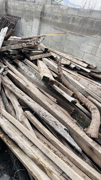 Бесплатно! Дом под разбор с крышей