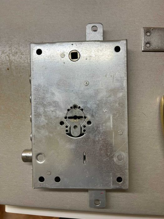 Брава SECUREMME с три бр. ключове