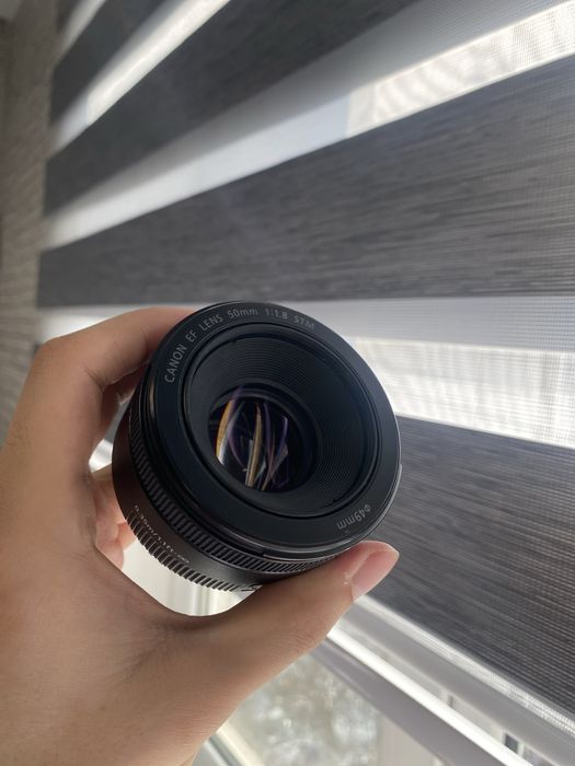 Canon EF 50mm продается срочно