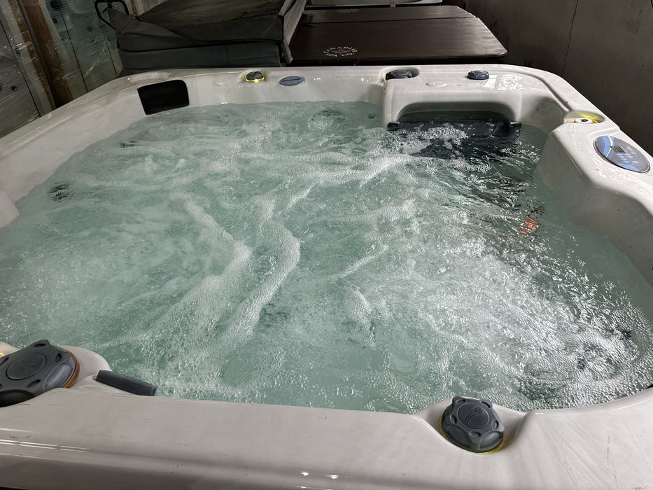 Джакузи градинско   7 места  покривало