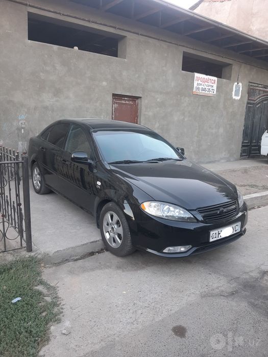 Sotiladi 2020 yil 3 pozitsiya Metan gazi bor