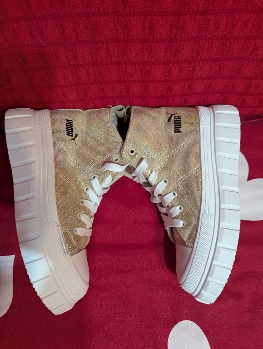 Bascheți dama imblaniti,model superb