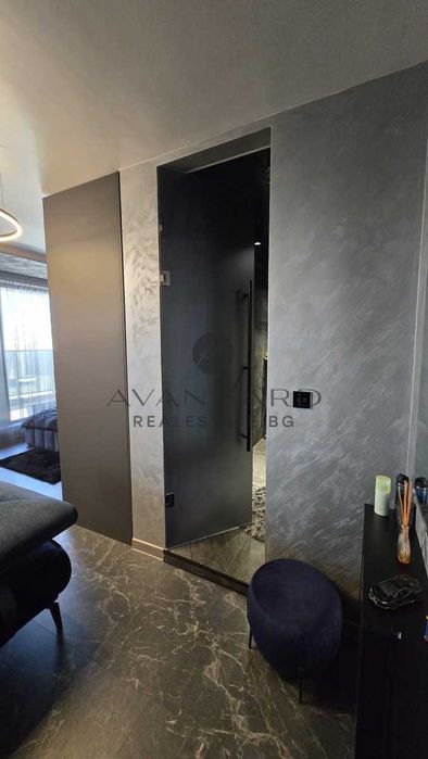 Продава се Двустаен апартамент в Пловдив, Център - 98 кв.м за 2176 €/кв.м - Снимка #9