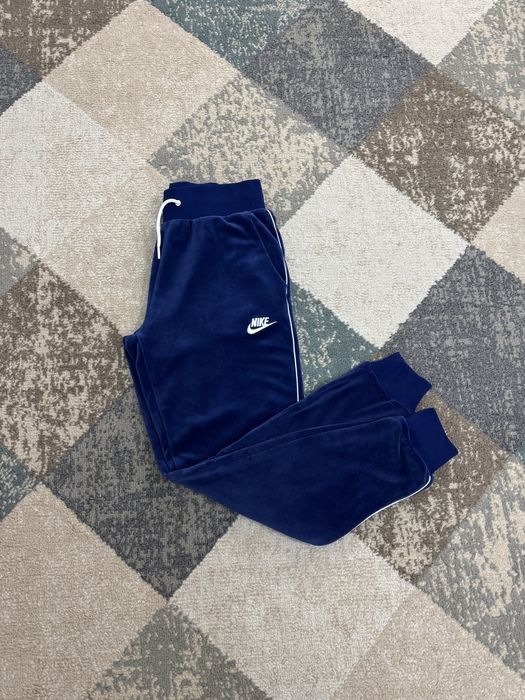 Дамско плюшено долнище Nike