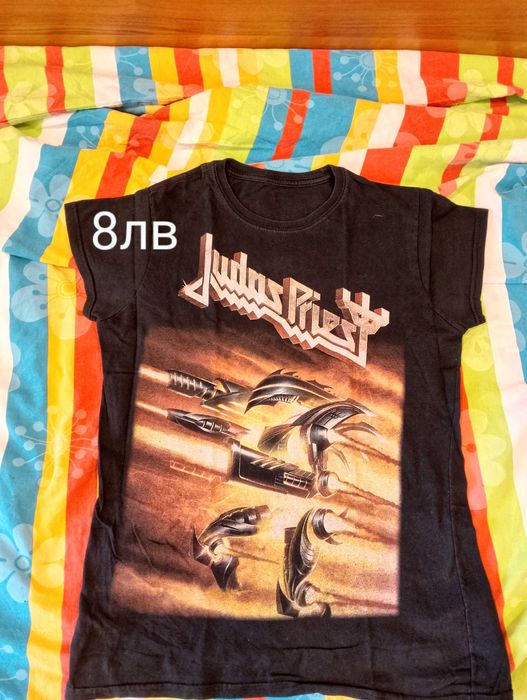 Метъл нашивки и тениски