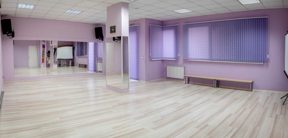 Зали под наем /за презентации, събития, тържества/, с кафе-бар зона!