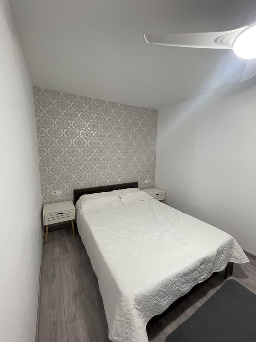 Inchiriez apartament