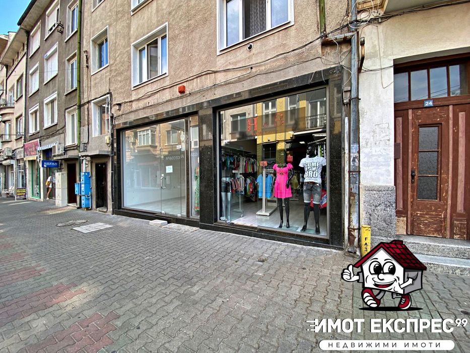 Магазини със складове и санитарен възел, Супер Център, партерни