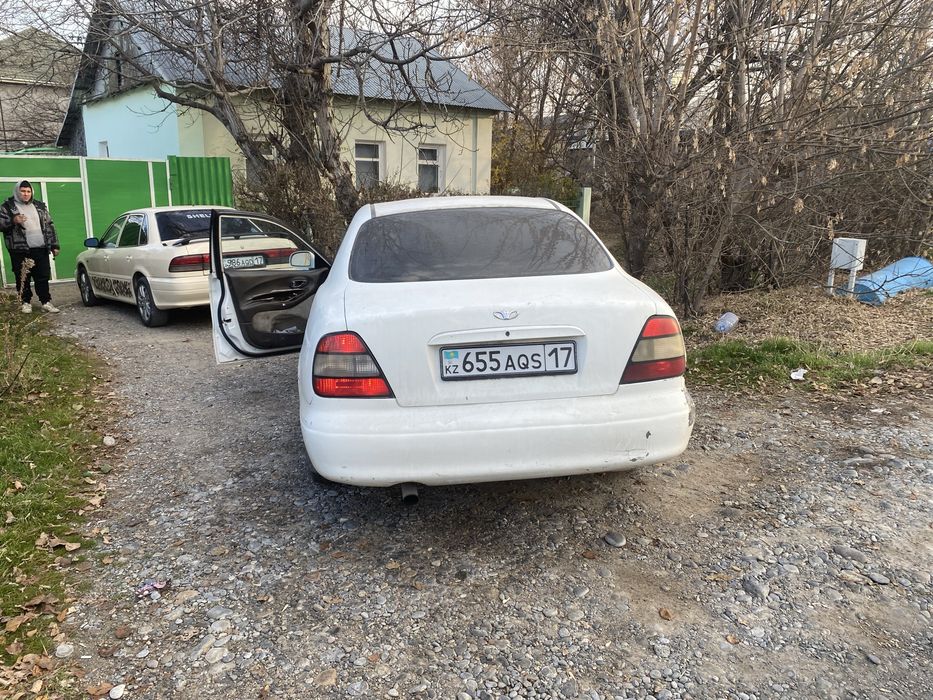 Продам Daewoo леганза