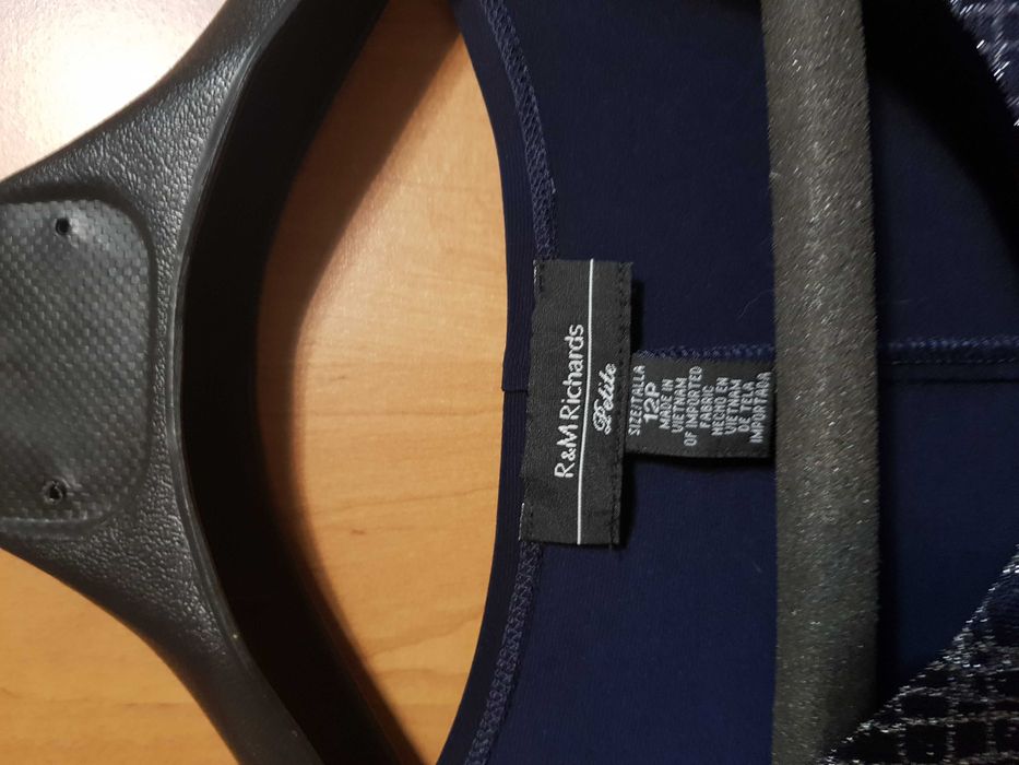 Продам вечернее платье новое