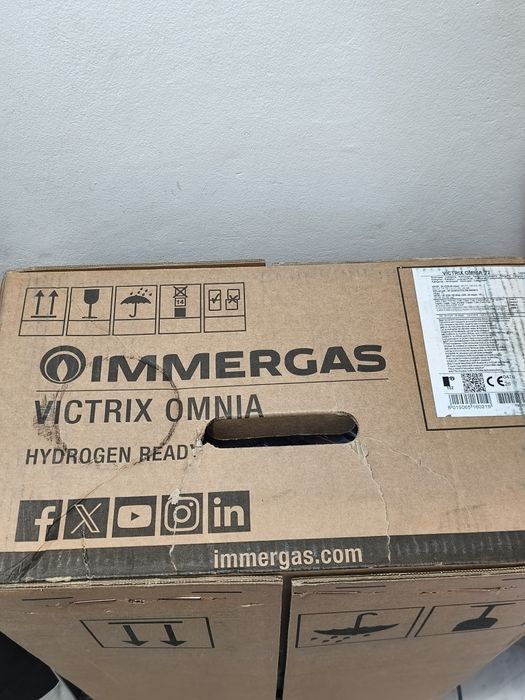 Vând centrala Immergas Victrix Omnia.