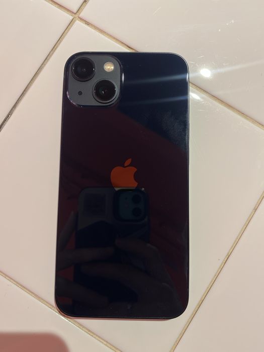 Продам айфон 13 128гб памяти