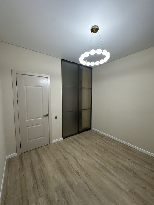 Продам 3 комнатную квартиру