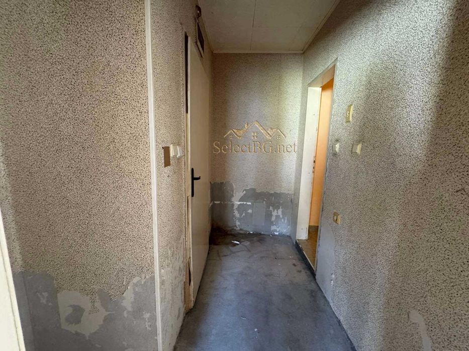 Дава се под наем Двустаен апартамент в Велико Търново, Бузлуджа - 48 кв.м за 54200 € - Снимка #7