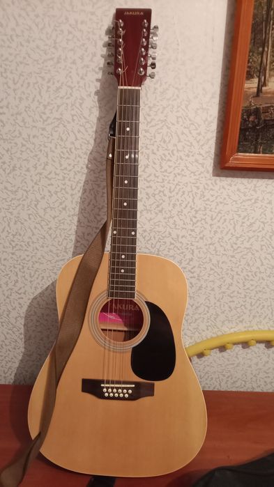 Гитара двенадцатиструнная