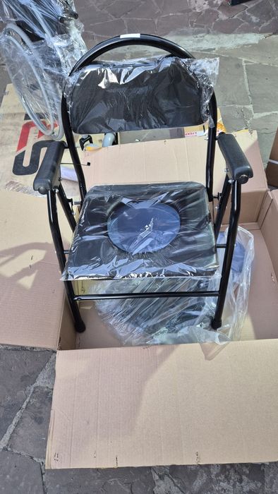 Продаю био -туалет