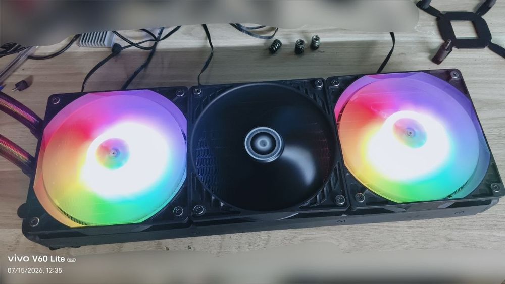 MSI MAG Core Liquid 360R