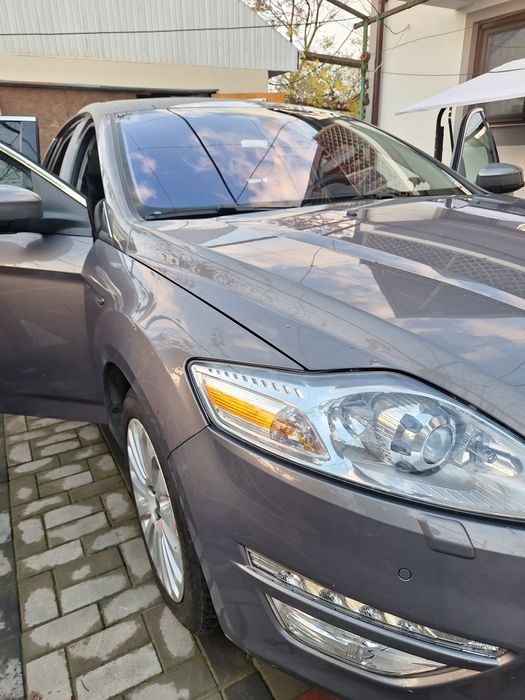 De vânzare- Ford Mondeo MK4 2014-mașina personală.