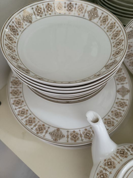 Продам посуду   В отличном состоянии