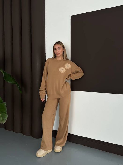 Дамски комплект плетиво