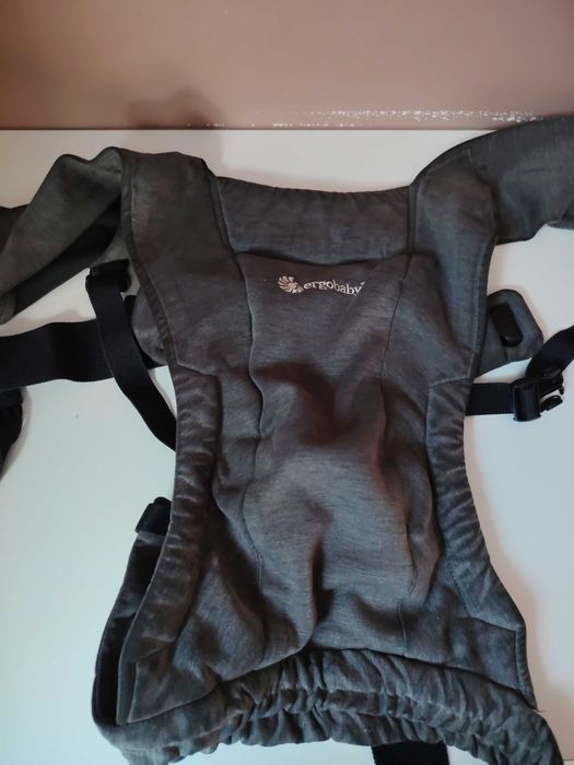 Ергономична раница ErgoBaby Embrace Soft Knit