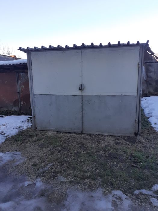 Продава се Гараж / Паркомясто в Габрово, Център - 15 кв.м за 102 €/кв.м - Снимка #1