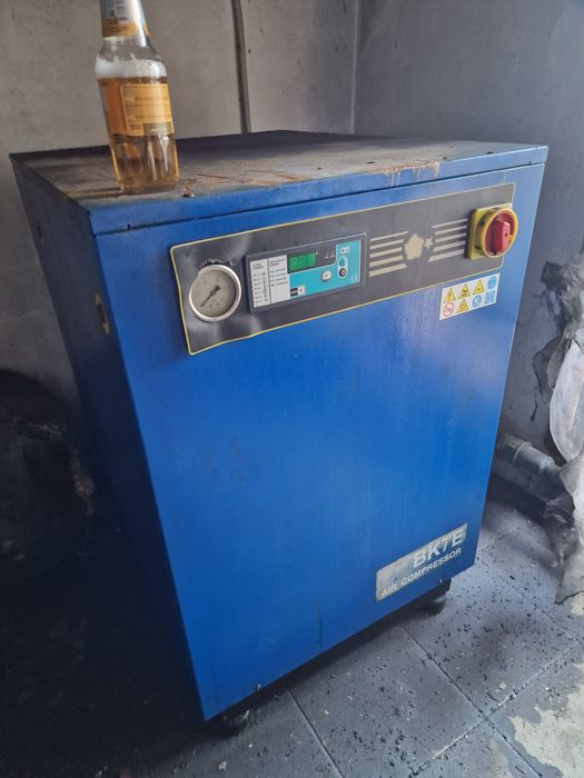 Продам воздушный компрессор. Remeza BK7E