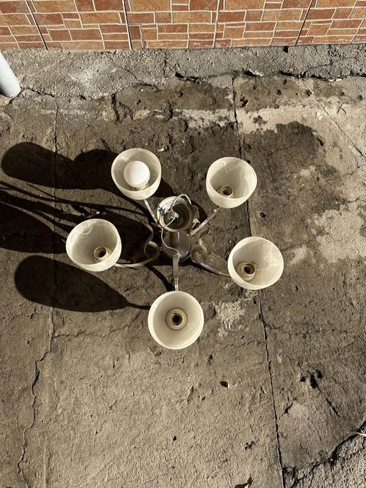 Люстра для дома