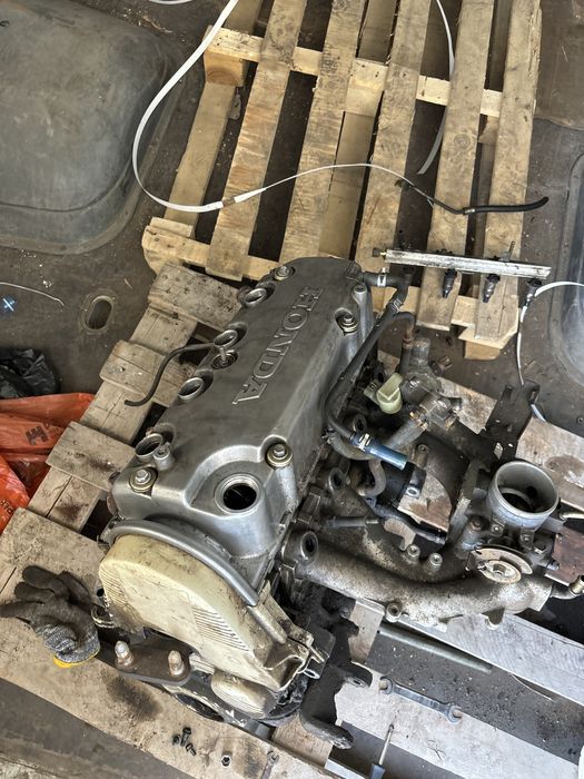 Двигатель Honda d13b
