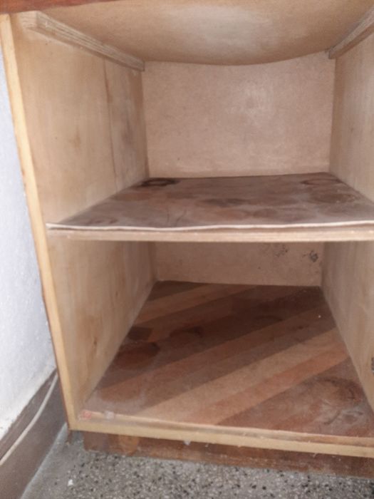 Изполван Кухненски шкаф