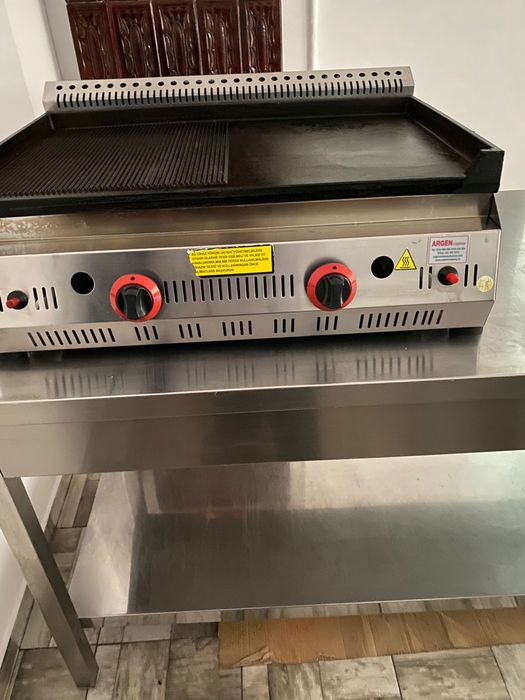Grill pe gaz din fontă – 2 arzătoare individuale pret negociabil