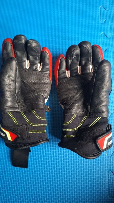 Vand manusi ski leki doua perechi