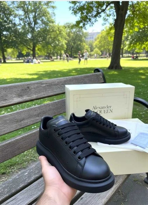 Adidasi Alexander Mcqueen Full Negru - Full Box