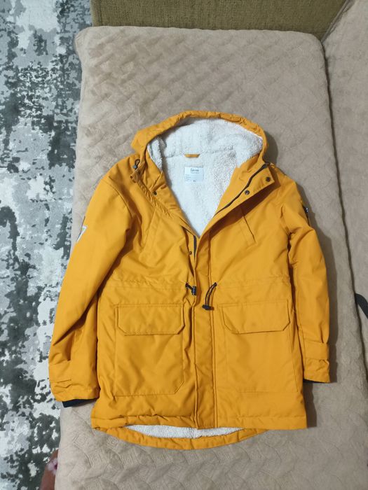 Куртки и пуховики