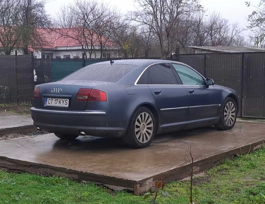 Audi  A8  3.0 tdi Quattro