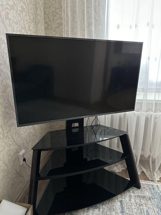 Подставка под телевизор