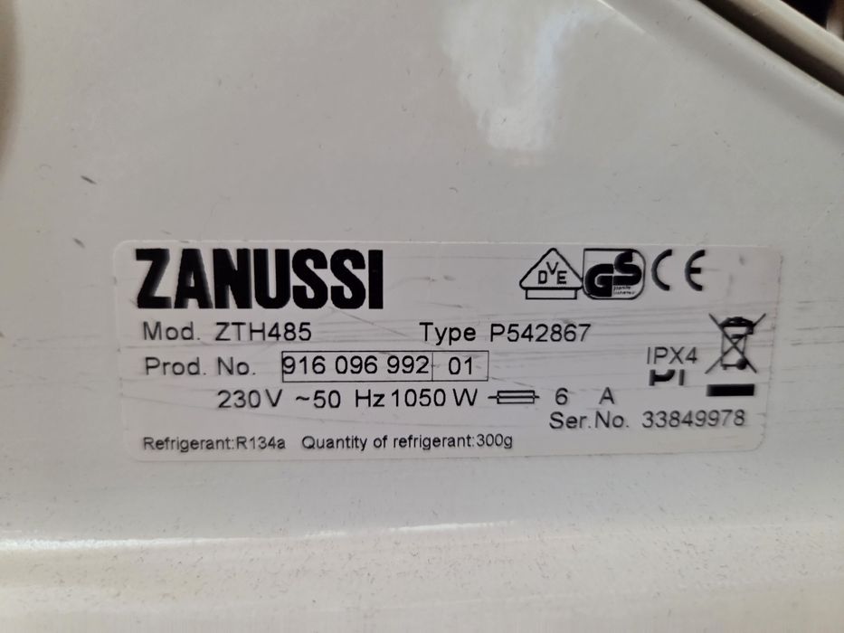 Сушилня Zanussi ZTH485 с проблем.