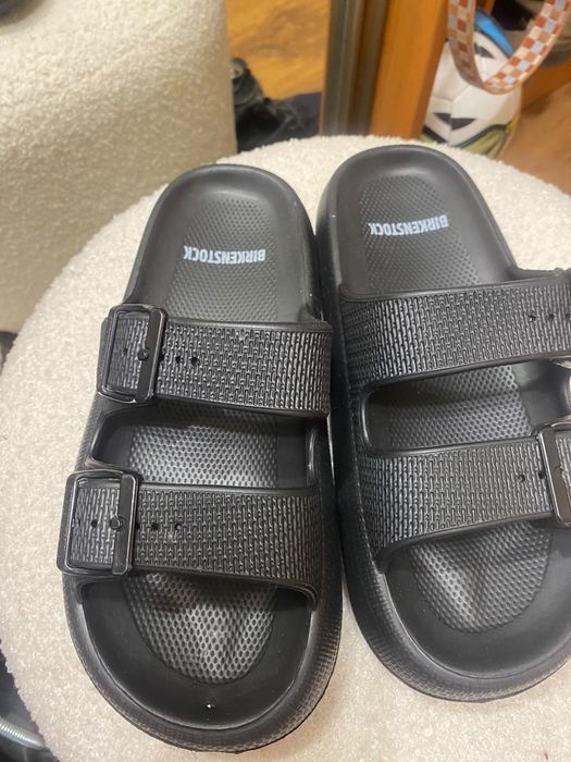 Продам сланцы Birkenstock