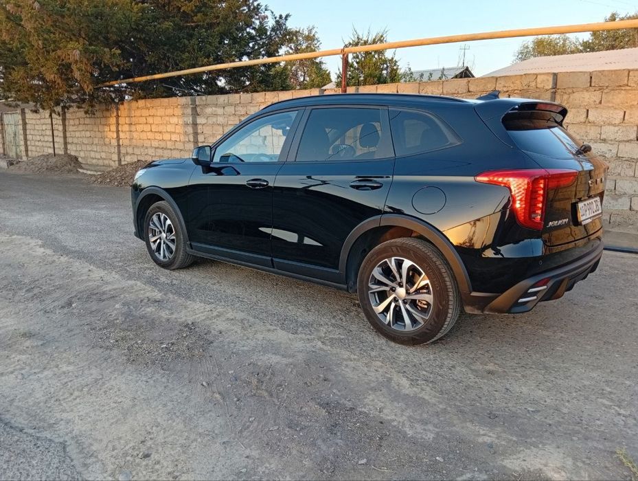 Moshina sotiladi Haval