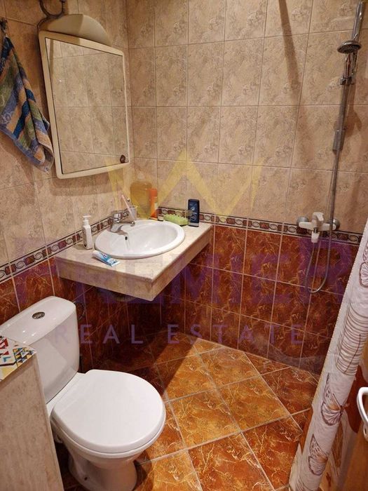 Дава се под наем Двустаен апартамент в Варна, Възраждане 1 - 65 кв.м за 392.7 € - Снимка #5