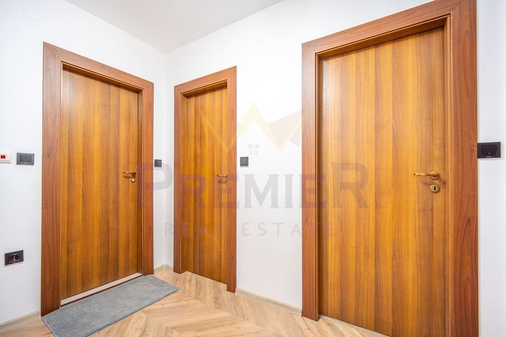 Продава се Тристаен апартамент в Балчик - 125 кв.м за 710 €/кв.м - Снимка #11