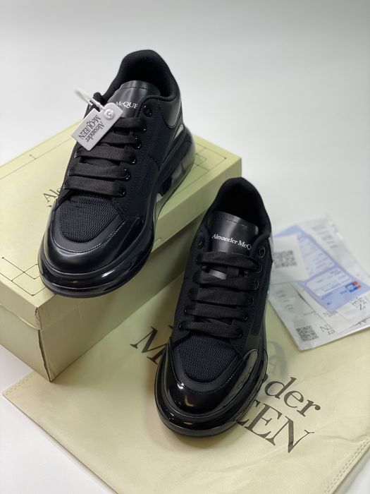 Adidasi McQueen sneakers